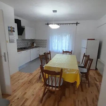 Apartment Anka Pag