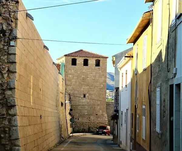 Anka Pag Apartmán